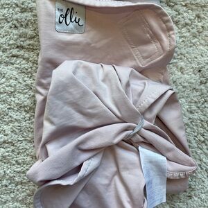 Ollie Baby Swaddle in Soft Pink